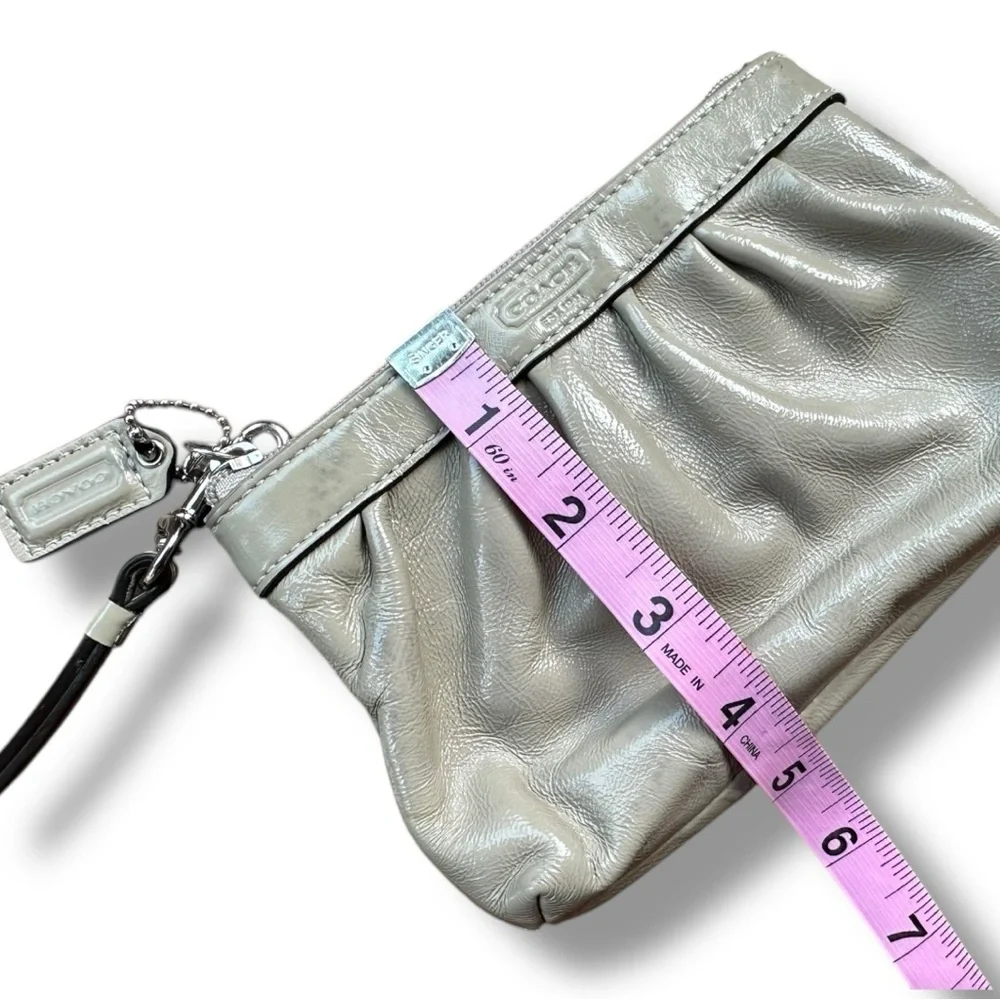 Coach Neutral Patent Leather Small Wristlet Clutch Purse